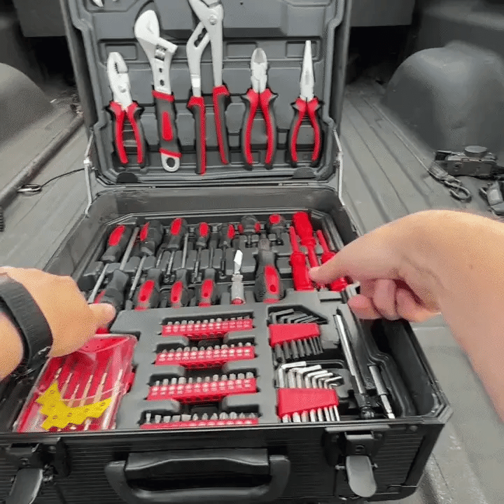 EVERY TOOL YOU NEED, ALL IN ONE MOBILE CASE.
