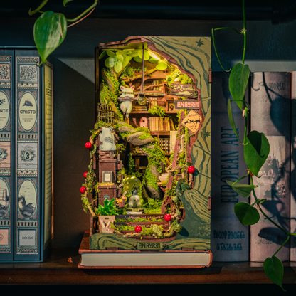 Cats Crossing Book Nook Kit