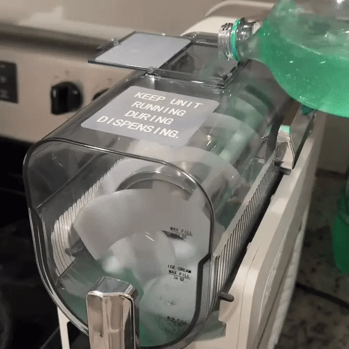 WHY YOU'LL LOVE THIS FROZEN DRINK MACHINE